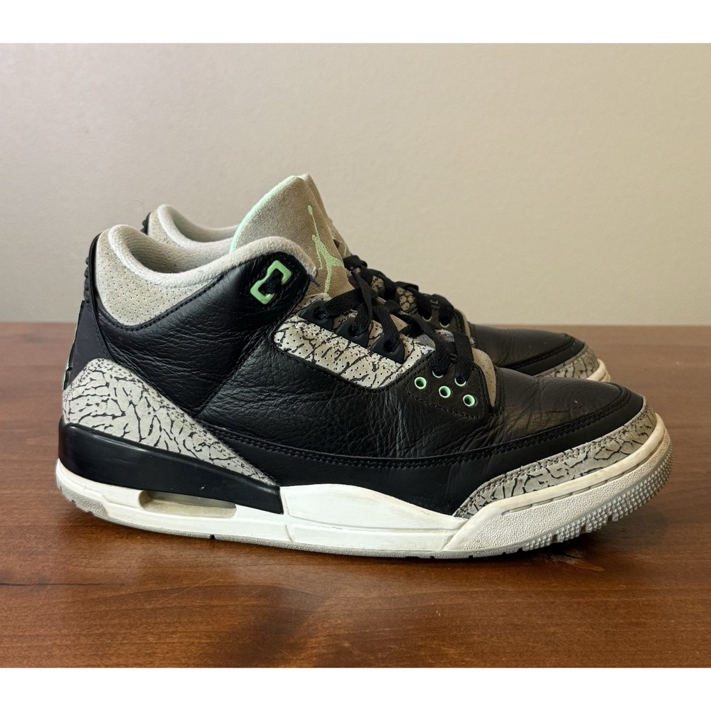 Jordan 3 Retro Green Glow Black/Wolf Grey/White CT8532-031 2024 size 9.5